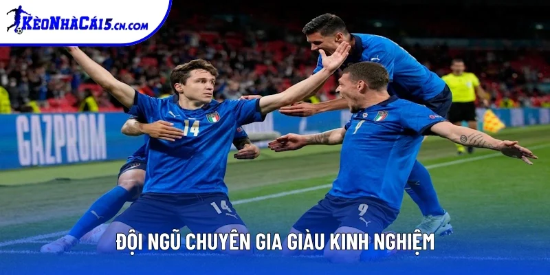 Đội ngũ chuyên gia sở hữu chuyên môn sâu